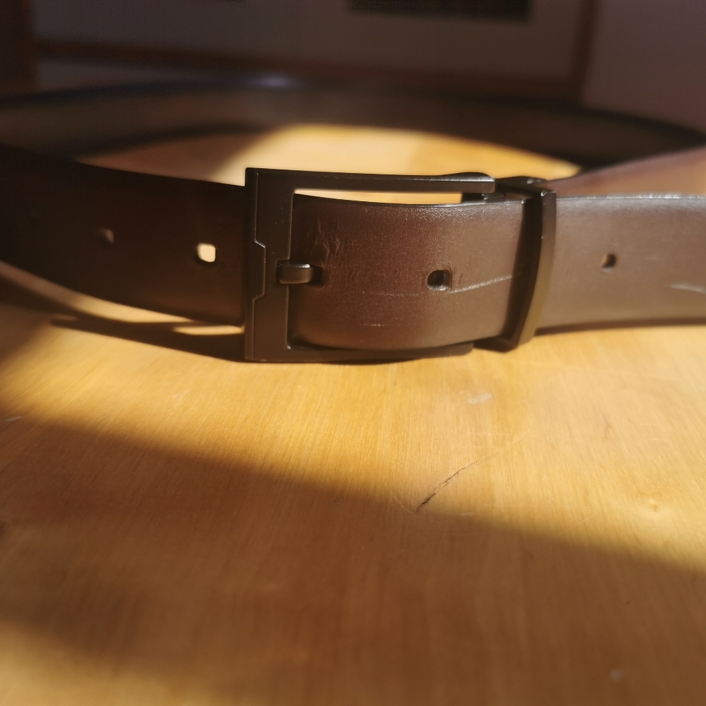 Perry Ellis Reversible Bonded Leather Belt - Picture 7 of 7
